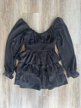 Black Ruffled Long-Sleeve Mini Babydoll Dress - size Medium